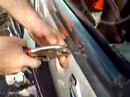 Removing the body side molding clips on a 68 VW beetle